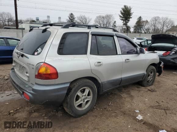 2004 Hyundai Santa Fe GLS with VIN KM8SC73D94U617141, listed as a Copart auction lot 46931565 with 120,192 mi miles and Salvage title. Bid and sale history available at DreamBid. Image 3.
