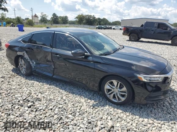 ✅ 2018 Honda Accord LX • VIN: 1HGCV1F11JA162365 • Lot: 80702995. Listed on Copart with 114,730 mi. Free auction sales archive from the USA and detailed vehicle history report at DreamBid. Image 4.