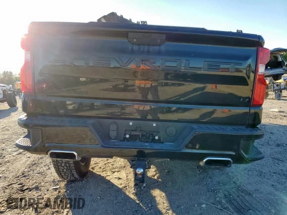 ✅ 2021 Chevrolet Silverado 1500 LT Trail Boss • VIN: 1GCPYFED0MZ222075 • Lot: 90382005. Wystawiony na Copart z przebiegiem 72 376 mil. Bezpłatny archiwum sprzedaży aukcyjnych z USA i szczegółowy raport historii pojazdu na DreamBid. Zdjęcie 6.