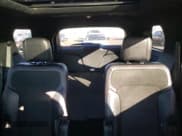 ✅ 2018 Ford Explorer XLT • VIN: 1FM5K8D88JGA61261 • Lot: 93478015. Wystawiony na Copart z przebiegiem 83 840 mil. Bezpłatny archiwum sprzedaży aukcyjnych z USA i szczegółowy raport historii pojazdu na DreamBid. Zdjęcie 10.