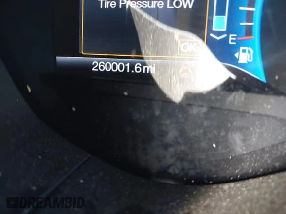 ✅ 2015 Ford Fusion Titanium Hybrid • VIN: 3FA6P0RU4FR292892 • Лот: 43271541. Опубликован ранее на IAAI с пробегом 260 001 миль. Бесплатный доступ к архиву аукционных продаж из США и подробный отчёт об истории автомобиля на DreamBid. Изображение 7.