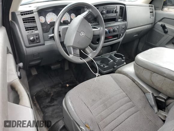 ✅ 2007 Dodge 1500 ST • VIN: 1D7HA16K87J635007 • Лот: 79335734. Опубликован ранее на Copart с пробегом Не указан. Бесплатный доступ к архиву аукционных продаж из США и подробный отчёт об истории автомобиля на DreamBid. Изображение 8.