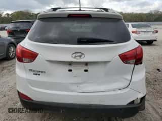2015 Hyundai Tucson SE with VIN KM8JU3AG9FU051418, listed as a Copart auction lot 44110684 with 129,917 mi miles and . Bid and sale history available at DreamBid. Image 6.