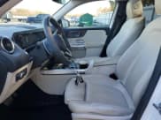 ✅ 2021 Mercedes-Benz GLB 250 • VIN: W1N4M4HB0MW096792 • Lot: 89812175. Wystawiony na Copart z przebiegiem 88 721 mil. Bezpłatny archiwum sprzedaży aukcyjnych z USA i szczegółowy raport historii pojazdu na DreamBid. Zdjęcie 7.