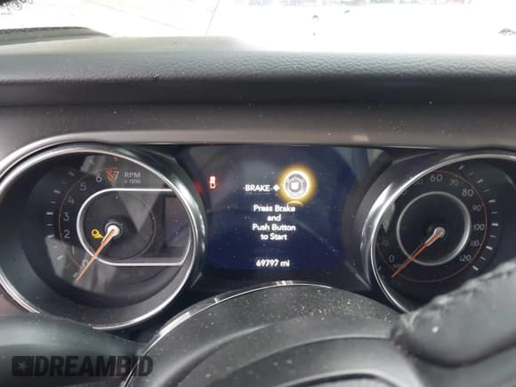 ✅ 2022 Jeep Gladiator Texas Trail • VIN: 1C6HJTAG1NL102451 • Лот: 40969999. Опубликован ранее на IAAI с пробегом 69 797 миль. Бесплатный доступ к архиву аукционных продаж из США и подробный отчёт об истории автомобиля на DreamBid. Изображение 7.