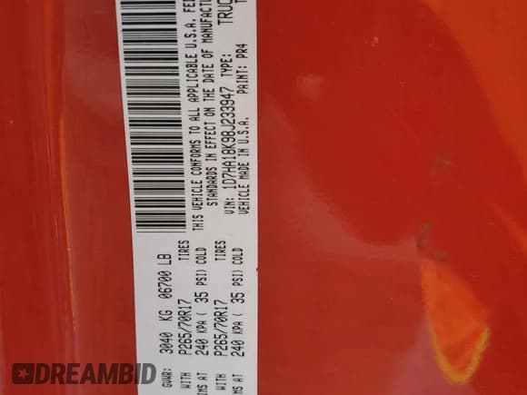 ✅ 2008 Dodge 1500 ST • VIN: 1D7HA18K98J233947 • Лот: 45323404. Опубликован ранее на Copart с пробегом 158 116 миль. Бесплатный доступ к архиву аукционных продаж из США и подробный отчёт об истории автомобиля на DreamBid. Изображение 12.