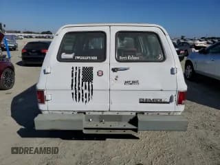 ✅ 1990 Chevrolet Suburban • VIN: 1GNER16K4LF170705 • Lot: 75886154. Wystawiony na Copart z przebiegiem 223 077 mil. Bezpłatny archiwum sprzedaży aukcyjnych z USA i szczegółowy raport historii pojazdu na DreamBid. Zdjęcie 6.