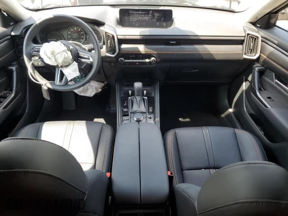 ✅ 2025 Mazda CX-50 Hybrid Premium Package • VIN: 7MMVAADW1SN125425 • Lot: 71012035. Wystawiony na Copart z przebiegiem 2 518 mil. Bezpłatny archiwum sprzedaży aukcyjnych z USA i szczegółowy raport historii pojazdu na DreamBid. Zdjęcie 8.