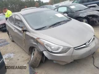 ✅ 2016 Hyundai Elantra SE • VIN: 5NPDH4AE5GH669423 • Лот: 43653624. Опубликован ранее на IAAI с пробегом 166 219 миль. Бесплатный доступ к архиву аукционных продаж из США и подробный отчёт об истории автомобиля на DreamBid. Изображение 1.