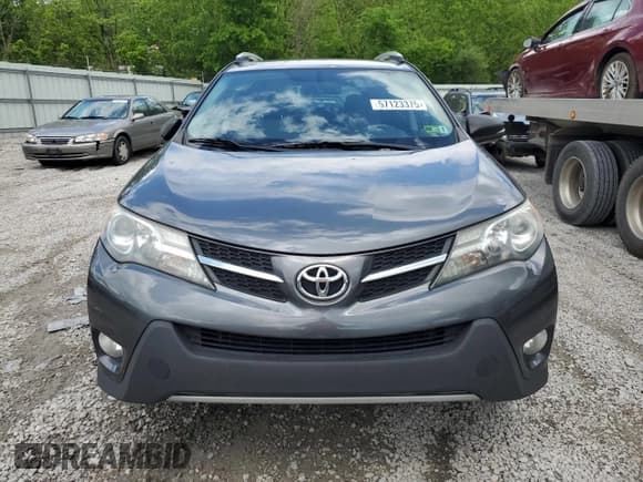 ✅ 2013 Toyota RAV4 XLE • VIN: JTMRFREV5DD001822 • Lot: 57123375. Listed on Copart with 175,448 mi. Free auction sales archive from the USA and detailed vehicle history report at DreamBid. Image 5.