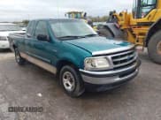✅ 1997 Ford F-150 XL • VIN: 1FTEX17LXVNC32588 • Lot: 40848063. Wystawiony na IAAI z przebiegiem 210 113 mil. Bezpłatny archiwum sprzedaży aukcyjnych z USA i szczegółowy raport historii pojazdu na DreamBid. Zdjęcie 1.