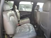 ✅ 2001 Chevrolet Suburban LT • VIN: 3GNFK16T91G212489 • Лот: 47667195. Опубликован ранее на Copart с пробегом 292 447 миль. Бесплатный доступ к архиву аукционных продаж из США и подробный отчёт об истории автомобиля на DreamBid. Изображение 11.