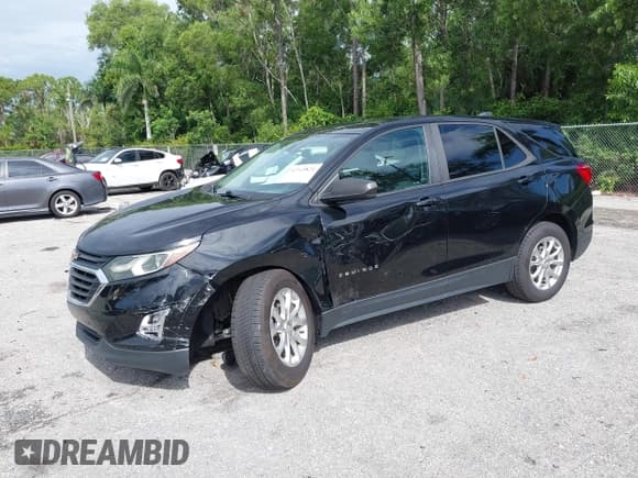 ✅ 2020 Chevrolet Equinox LS • VIN: 2GNAXHEVXL6284193 • Lot: 43114821. Wystawiony na IAAI z przebiegiem 62 583 mil. Bezpłatny archiwum sprzedaży aukcyjnych z USA i szczegółowy raport historii pojazdu na DreamBid. Zdjęcie 2.