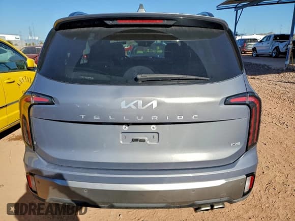 ✅ 2023 Kia Telluride SX Prestige • VIN: 5XYP5DGCXPG338209 • Lot: 94556525. Listed on Copart with 42,788 mi. Free auction sales archive from the USA and detailed vehicle history report at DreamBid. Image 6.