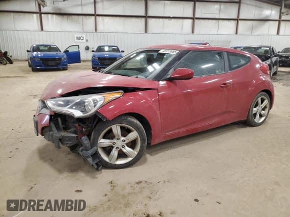 ✅ 2014 Hyundai Veloster • VIN: KMHTC6AD4EU190387 • Lot: 46918985. Wystawiony na Copart z przebiegiem 96 350 mil. Bezpłatny archiwum sprzedaży aukcyjnych z USA i szczegółowy raport historii pojazdu na DreamBid. Zdjęcie 1.