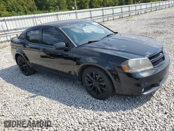 ✅ 2014 Dodge Avenger SXT • VIN: 1C3CDZCG7EN104143 • Lot: 80185675. Listed on Copart with 131,066 mi. Free auction sales archive from the USA and detailed vehicle history report at DreamBid. Image 4.