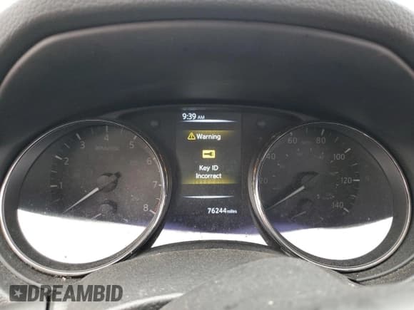 ✅ 2017 Nissan Rogue SL • VIN: JN1BJ1CR8HW118332 • Lot: 90533175. Listed on Copart with 76,244 mi. Free auction sales archive from the USA and detailed vehicle history report at DreamBid. Image 9.