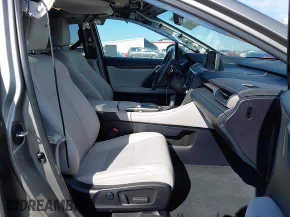 ✅ 2022 Lexus RX 350 • VIN: 2T2HZMAA4NC230155 • Lot: 43126775. Listed on IAAI with 29,586 mi. Free auction sales archive from the USA and detailed vehicle history report at DreamBid. Image 5.