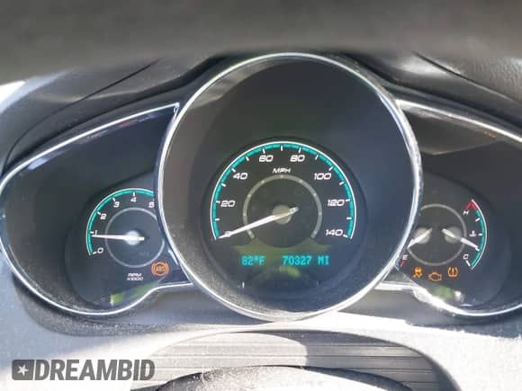 2012 Chevrolet Malibu 1LT z VIN 1G1ZC5EU4CF397391, wystawiony jako IAAI lot #42925839 z przebiegiem 70 327 mil mil oraz . Historia ofert i sprzedaży dostępna na DreamBid. Obrazek 7.