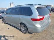 ✅ 2019 Toyota Sienna XLE Premium • VIN: 5TDYZ3DC8KS003467 • Лот: 42817479. Опубликован ранее на IAAI с пробегом 111 832 миль. Бесплатный доступ к архиву аукционных продаж из США и подробный отчёт об истории автомобиля на DreamBid. Изображение 3.