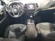 ✅ 2016 Jeep Cherokee Latitude • VIN: 1C4PJMCS4GW122920 • Лот: 90432725. Опубликован ранее на Copart с пробегом 125 335 миль. Бесплатный доступ к архиву аукционных продаж из США и подробный отчёт об истории автомобиля на DreamBid. Изображение 8.