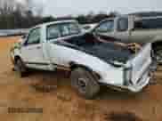 1988 Chevrolet S-10 EL X81 с VIN 1GCCT14Z7J2203833, выставлен на аукционе Copart как лот 41781995 с пробегом 122 578 миль миль и Списание • Salvage title. История ставок и продаж доступна на DreamBid. Изображение 2.