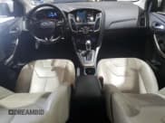 ✅ 2018 Ford Focus Titanium • VIN: 1FADP3J24JL294460 • Lot: 87202475. Wystawiony na Copart z przebiegiem 41 019 mil. Bezpłatny archiwum sprzedaży aukcyjnych z USA i szczegółowy raport historii pojazdu na DreamBid. Zdjęcie 8.