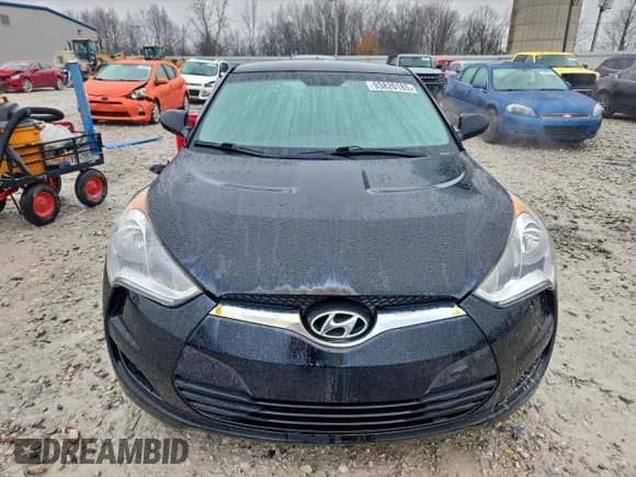 ✅ 2013 Hyundai Veloster w/Black Int • VIN: KMHTC6AD0DU165534 • Lot: 93820185. Listed on Copart with 119,190 mi. Free auction sales archive from the USA and detailed vehicle history report at DreamBid. Image 5.