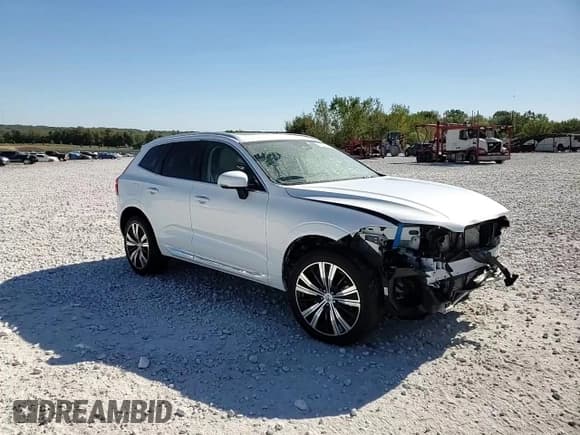 ✅ 2022 Volvo XC60 Inscription • VIN: YV4H60DL0N1059277 • Lot: 73740644. Wystawiony na Copart z przebiegiem Nie podano. Bezpłatny archiwum sprzedaży aukcyjnych z USA i szczegółowy raport historii pojazdu na DreamBid. Zdjęcie 15.