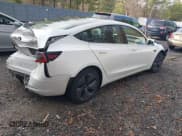 ✅ 2020 Tesla Model 3 Long Range • VIN: 5YJ3E1EB6LF618931 • Lot: 41867451. Wystawiony na IAAI z przebiegiem 47 502 mil. Bezpłatny archiwum sprzedaży aukcyjnych z USA i szczegółowy raport historii pojazdu na DreamBid. Zdjęcie 4.