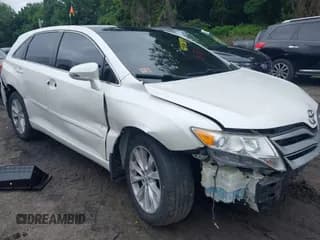 ✅ 2015 Toyota Venza LE • VIN: 4T3BA3BB9FU072079 • Lot: 42713859. Wystawiony na IAAI z przebiegiem 176 907 mil. Bezpłatny archiwum sprzedaży aukcyjnych z USA i szczegółowy raport historii pojazdu na DreamBid. Zdjęcie 1.