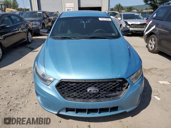 ✅ 2013 Ford Police Interceptor • VIN: 1FAHP2MK3DG231256 • Lot: 72317834. Wystawiony na Copart z przebiegiem 217 831 mil. Bezpłatny archiwum sprzedaży aukcyjnych z USA i szczegółowy raport historii pojazdu na DreamBid. Zdjęcie 5.