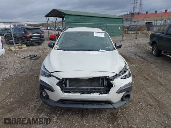 ✅ 2024 Subaru Crosstrek Limited • VIN: 4S4GUHL69R3733222 • Lot: 43647889. Listed on IAAI with 47,544 mi. Free auction sales archive from the USA and detailed vehicle history report at DreamBid. Image 13.
