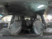 ✅ 2023 Genesis GV70 Sport • VIN: KMUMCDTC7PU085781 • Lot: 48428045. Wystawiony na Copart z przebiegiem 21 373 mil. Bezpłatny archiwum sprzedaży aukcyjnych z USA i szczegółowy raport historii pojazdu na DreamBid. Zdjęcie 15.