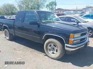 1999 Chevrolet Silverado 1500 с VIN 1GCEK19R2XR144811, выставлен на аукционе IAAI как лот 42045129 с пробегом 373 926 миль миль и . История ставок и продаж доступна на DreamBid. Изображение 1.