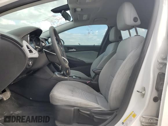 ✅ 2019 Chevrolet Cruze LS • VIN: 1G1BC5SMXK7102289 • Lot: 86277365. Listed on Copart with 145,500 mi. Free auction sales archive from the USA and detailed vehicle history report at DreamBid. Image 7.