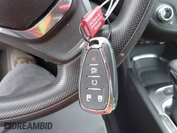 2024 Chevrolet Malibu LT с VIN 1G1ZD5ST4RF136327, выставлен на аукционе IAAI как лот 43605445 с пробегом 42 358 миль миль и . История ставок и продаж доступна на DreamBid. Изображение 11.