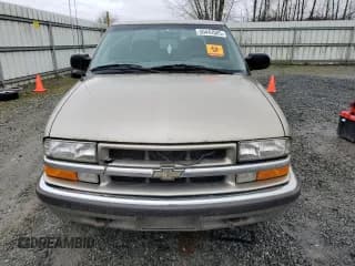 ✅ 2001 Chevrolet S-10 LS • VIN: 1GCDT13W31K154495 • Лот: 50442085. Опубликован ранее на Copart с пробегом 153 728 миль. Бесплатный доступ к архиву аукционных продаж из США и подробный отчёт об истории автомобиля на DreamBid. Изображение 5.