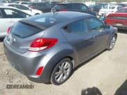 ✅ 2016 Hyundai Veloster • VIN: KMHTC6AD4GU296812 • Lot: 41856215. Wystawiony na IAAI z przebiegiem 174 579 mil. Bezpłatny archiwum sprzedaży aukcyjnych z USA i szczegółowy raport historii pojazdu na DreamBid. Zdjęcie 4.