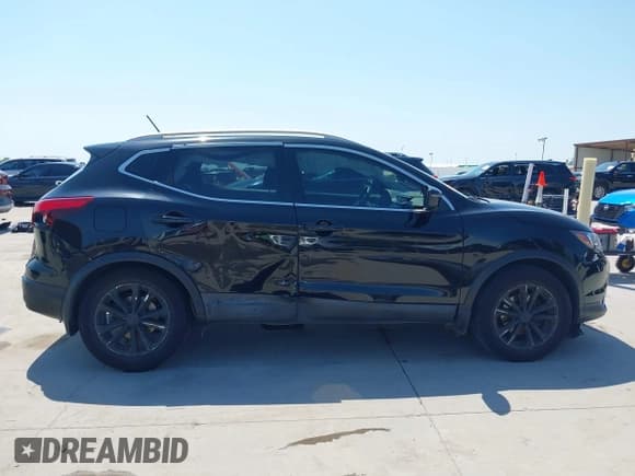 ✅ 2019 Nissan Rogue S • VIN: JN1BJ1CP6KW229032 • Lot: 42996193. Listed on IAAI with 108,245 mi. Free auction sales archive from the USA and detailed vehicle history report at DreamBid. Image 13.