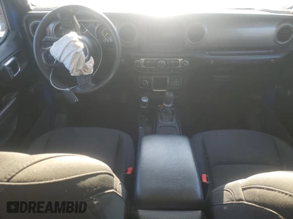 ✅ 2022 Jeep Wrangler Unlimited Sport Altitude • VIN: 1C4HJXDNXNW245004 • Лот: 88205005. Опубликован ранее на Copart с пробегом 24 725 миль. Бесплатный доступ к архиву аукционных продаж из США и подробный отчёт об истории автомобиля на DreamBid. Изображение 8.