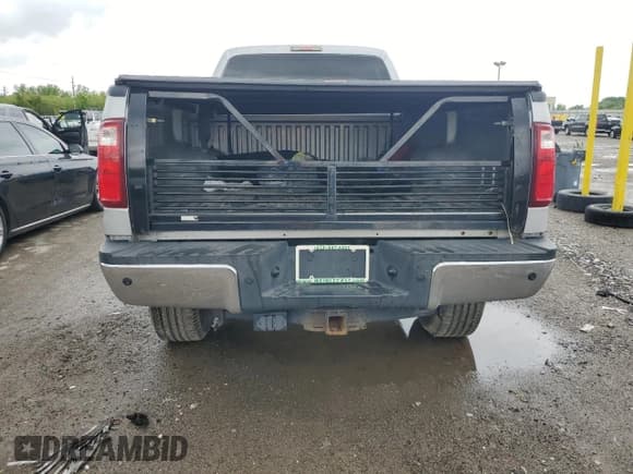 ✅ 2013 Ford F-350 Platinum • VIN: 1FT8W3BT6DEB44526 • Lot: 57637535. Wystawiony na Copart z przebiegiem 195 662 mil. Bezpłatny archiwum sprzedaży aukcyjnych z USA i szczegółowy raport historii pojazdu na DreamBid. Zdjęcie 6.