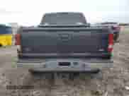 2006 Chevrolet Silverado 1500 LT1 z VIN 2GCEK13T561122989, wystawiony jako Copart lot #65933275 z przebiegiem 199 764 mil mil oraz Szkoda całkowita • Salvage title. Historia ofert i sprzedaży dostępna na DreamBid. Obrazek 6.