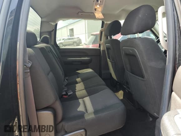 ✅ 2011 Chevrolet Silverado 1500 LT • VIN: 3GCPKSE27BG311504 • Lot: 65155255. Listed on Copart with 163,946 mi. Free auction sales archive from the USA and detailed vehicle history report at DreamBid. Image 10.