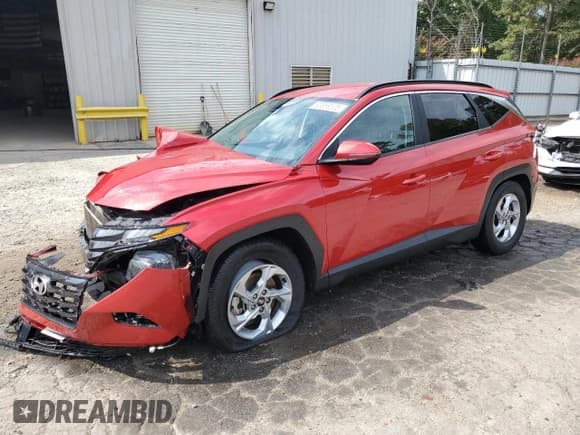 ✅ 2022 Hyundai Tucson SEL • VIN: 5NMJB3AE8NH013970 • Lot: 83889505. Wystawiony na Copart z przebiegiem 76 825 mil. Bezpłatny archiwum sprzedaży aukcyjnych z USA i szczegółowy raport historii pojazdu na DreamBid. Zdjęcie 1.