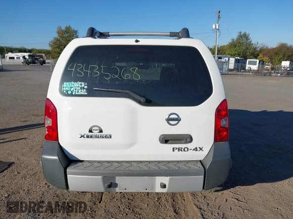 ✅ 2011 Nissan Xterra Pro-4X • VIN: 5N1AN0NW5BC525118 • Lot: 43435268. Listed on IAAI with 137,638 mi. Free auction sales archive from the USA and detailed vehicle history report at DreamBid. Image 17.