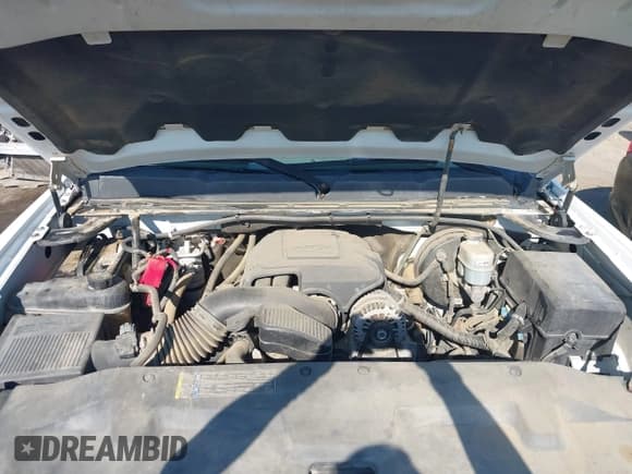 ✅ 2010 Chevrolet Silverado 1500 LS • VIN: 3GCRCREA7AG264172 • Lot: 43559823. Listed on IAAI with 176,031 mi. Free auction sales archive from the USA and detailed vehicle history report at DreamBid. Image 10.