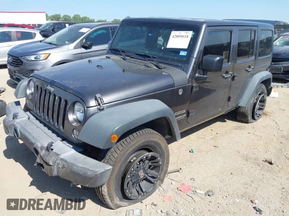 ✅ 2016 Jeep Wrangler Unlimited Freedom • VIN: 1C4BJWDG7GL286907 • Lot: 42809618. Listed on IAAI with 122,649 mi. Free auction sales archive from the USA and detailed vehicle history report at DreamBid. Image 2.