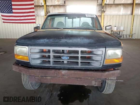 ✅ 1996 Ford F-250 • VIN: 1FTHF25H5TEB27975 • Lot: 52233055. Listed on Copart with Not provided. Free auction sales archive from the USA and detailed vehicle history report at DreamBid. Image 5.