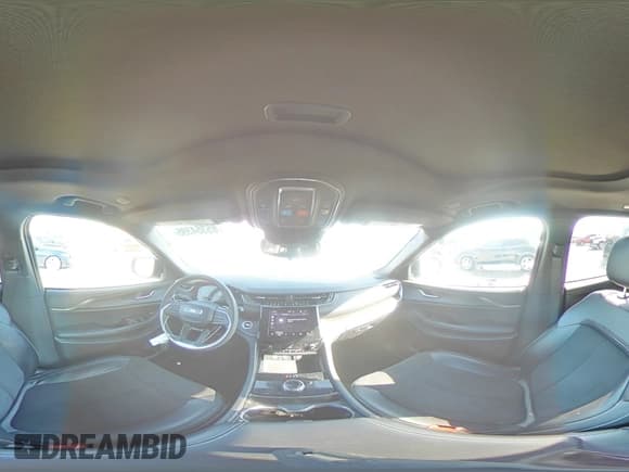 ✅ 2024 Jeep Grand Cherokee Laredo X • VIN: 1C4RJGAG1RC124752 • Lot: 85354395. Wystawiony na Copart z przebiegiem 33 435 mil. Bezpłatny archiwum sprzedaży aukcyjnych z USA i szczegółowy raport historii pojazdu na DreamBid. Zdjęcie 15.